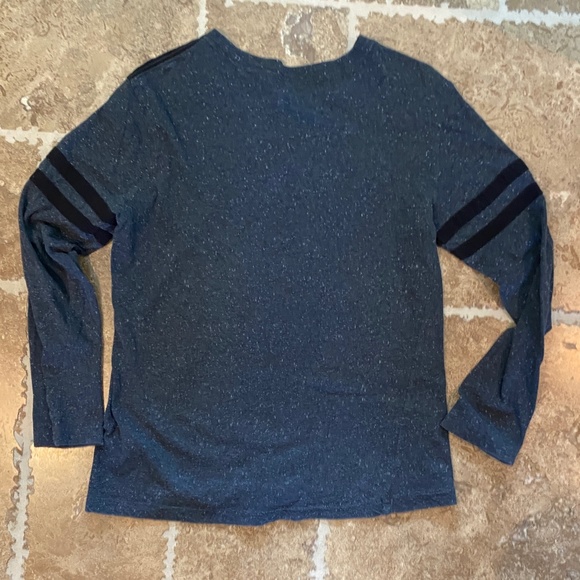Mickey Mouse Long Sleeve Tee - Disney Medium - Picture 4 of 4
